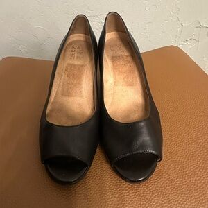 Naturalizer Black Peep-Toe Wedges